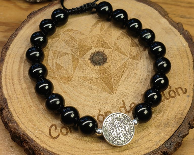 Medalla de San Benito Gde. Plata .925 bolitas en plata con Piedra turmalina